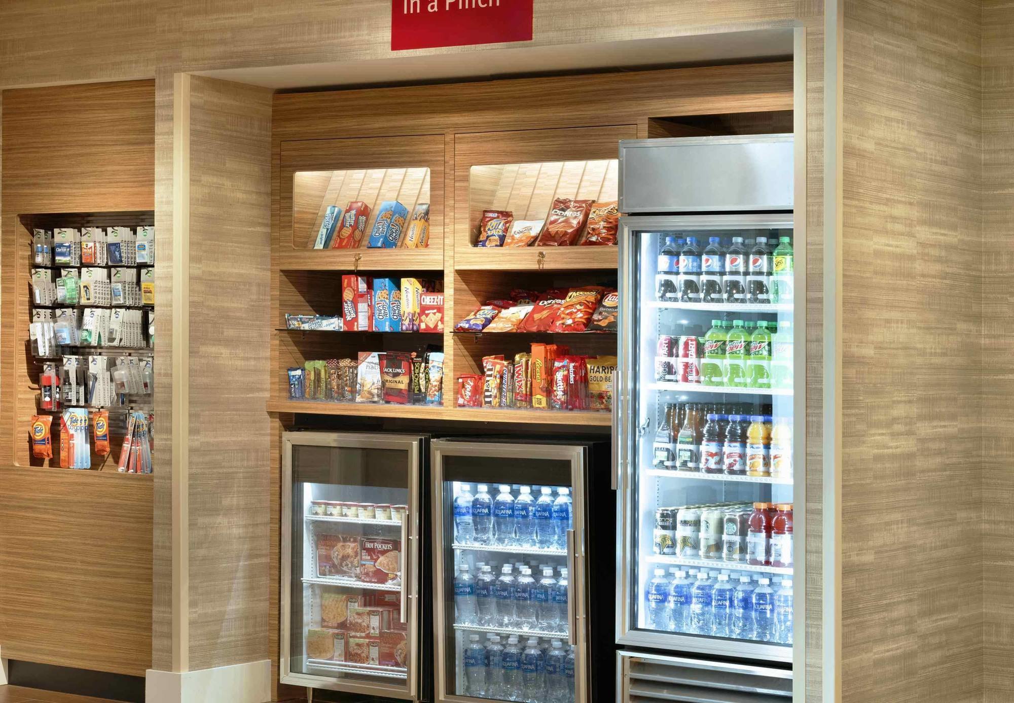 Towneplace Suites By Marriott Pittsburgh Airport/Robinson Township Ngoại thất bức ảnh
